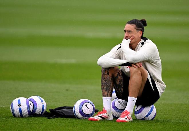 前锋球员以 前锋球员以